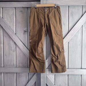 Arc’teryx Women’s Olive Drab Green Brown Convertible Cargo Pant Size 4